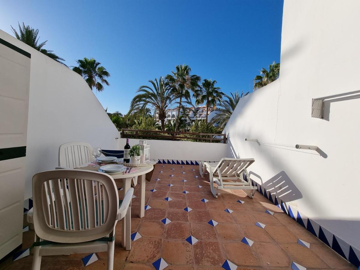 Studio Apartment No 1 Directly On The Beach And Sea, Terrace, Heated Pool, Wifi Плая-де-лас-Америкас Экстерьер фото